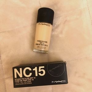 MAC Studio Fix Fluid SPF 15 foundation, NC15